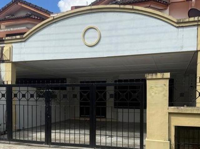 Terraced House for rent in Kuching, Sarawak