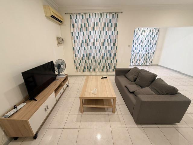 Terraced House for rent in Kuching, Bahagian Kuching