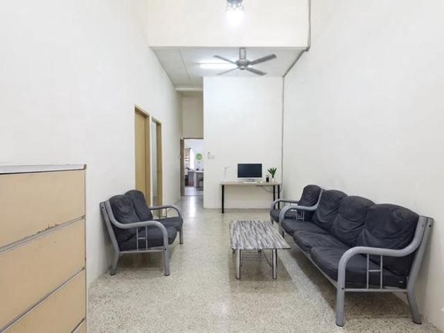 Terraced House for sale in Kuching, Bahagian Kuching
