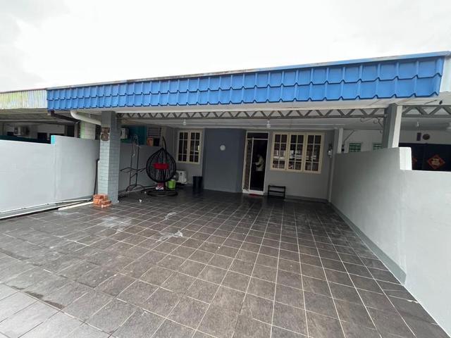 Terraced House for rent in Kuching