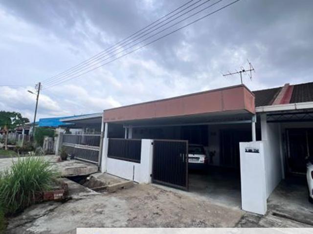 House for sale in Kuching