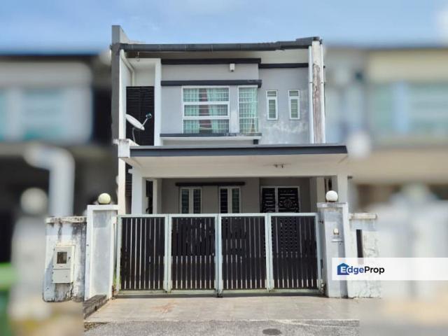 House for sale in Kuching