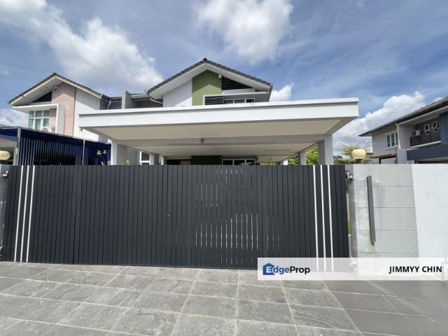 House for sale in Kuching
