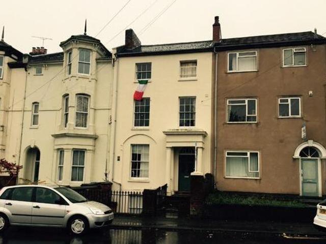 House for rent in Sydenham, Green Close