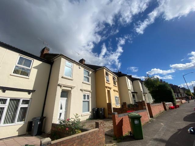 House for rent in Sydenham, Green Close