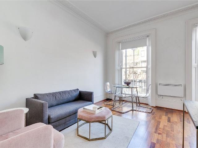 Apartment for rent in Pimlico, Greater London