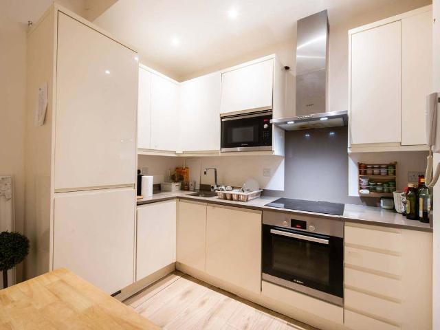 Apartment for rent in Tachbrook Estate, Greater London