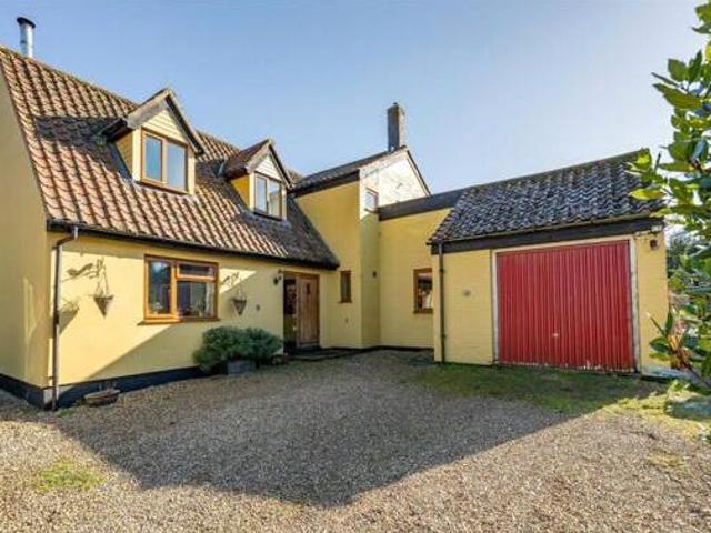 House for sale in West Earlham, East Bank