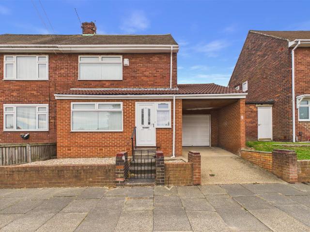 House for rent in Thorney Close, Tyne And Wear