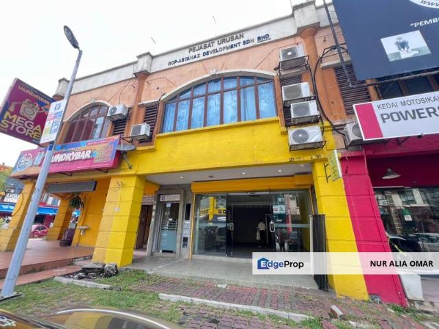 Shop for rent in Petaling, Alam Impian