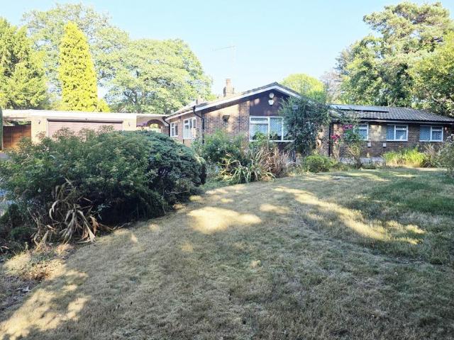 House for rent in Red Hill, Surrey