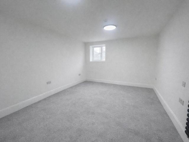 Apartment for rent in Falcon Lodge, Wales