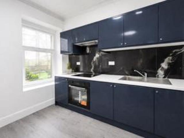 Apartment for rent in Falcon Lodge, Wales