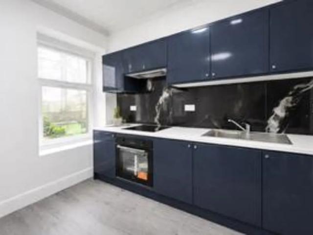 Apartment for rent in Leckwith, Cardiff
