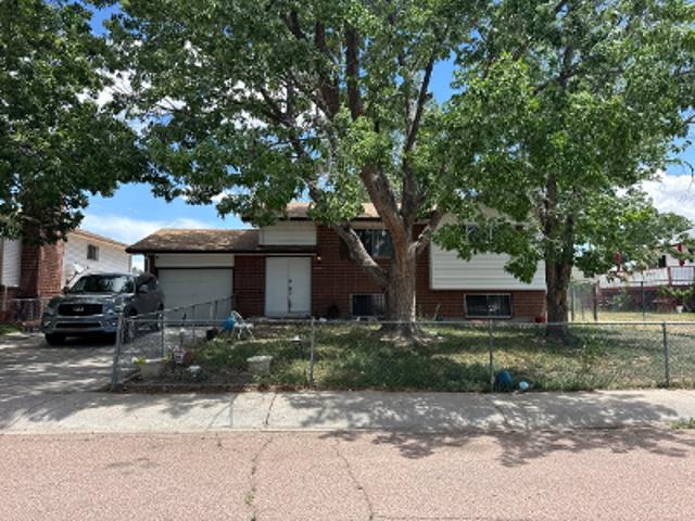 House for sale in Colorado Springs, Colorado