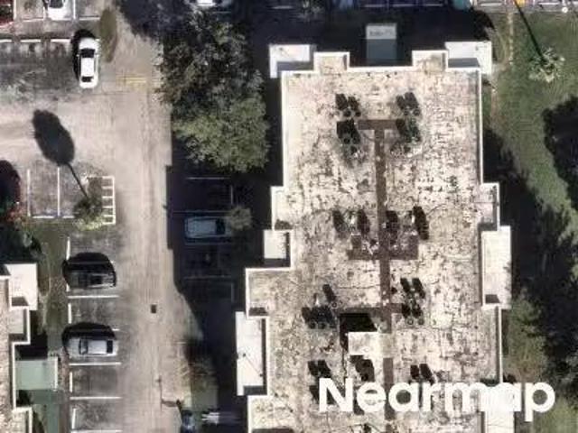 House for sale in Hollywood