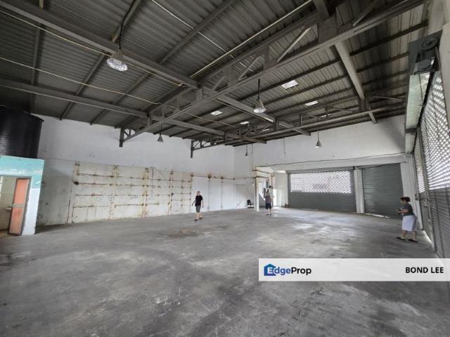 Warehouse for rent in Selayang, Selangor
