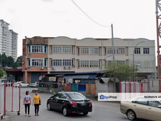 Warehouse for rent in Selayang, Selangor