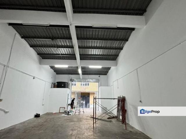 Warehouse for rent in Selayang, Selangor