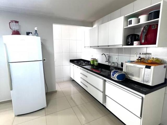 Apartamento venda em Região Geográfica Imediata do Distrito Federal, Região Integrada de Desenvolvimento do Distrito Federal e Entorno