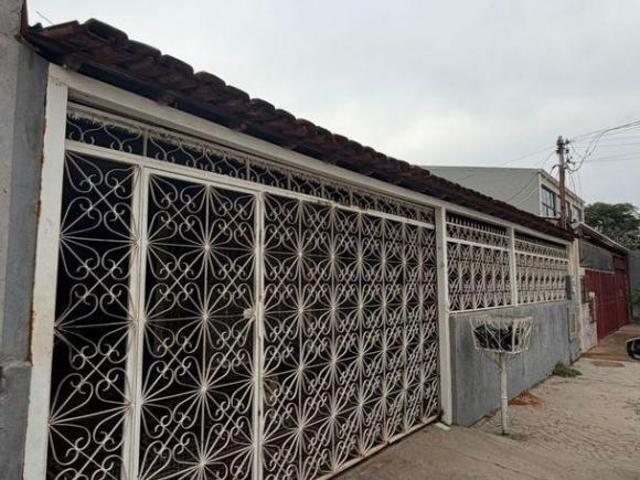 Casa venda em Região Geográfica Imediata do Distrito Federal, Região Integrada de Desenvolvimento do Distrito Federal e Entorno