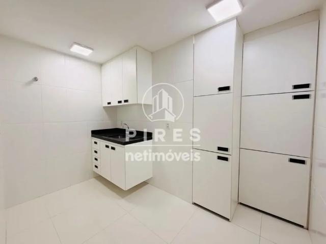 Apartamento aluguel em Setor de Indústrias Gráficas, Taguatinga