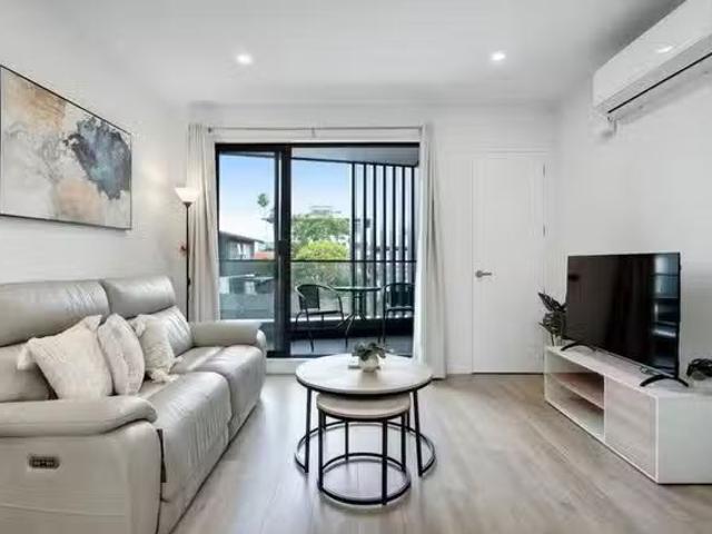 Apartment for rent in Takapuna