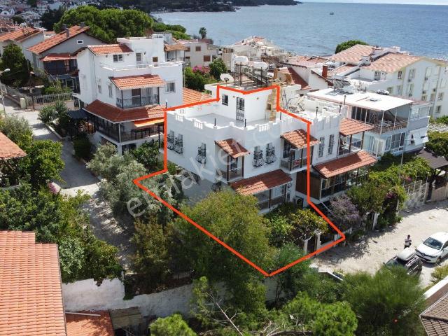 Menderes, İzmir içerisinde satılık Villa