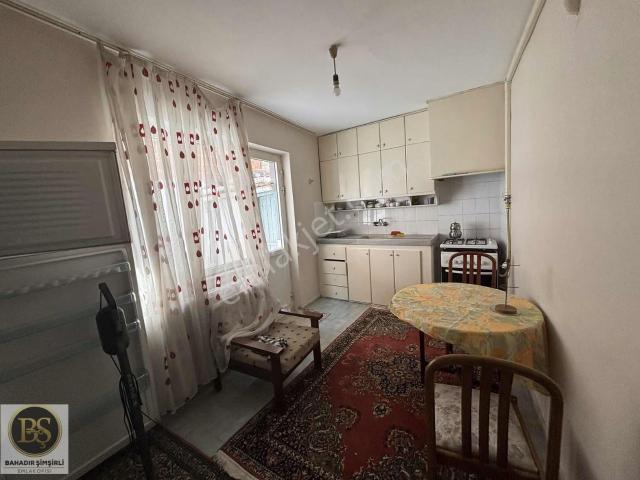 Akhisar, Manisa içerisinde kiralık mülk