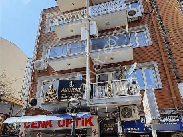 Akhisar, Manisa içerisinde satılık mülk