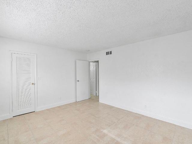 Apartment for rent in Florida