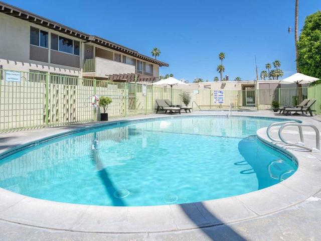 Apartment for rent in Palm Springs, California