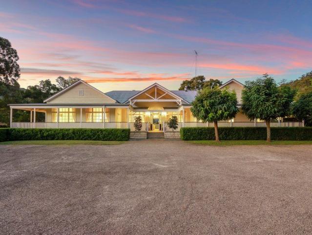 Cottage for sale in Ravensdale, New South Wales