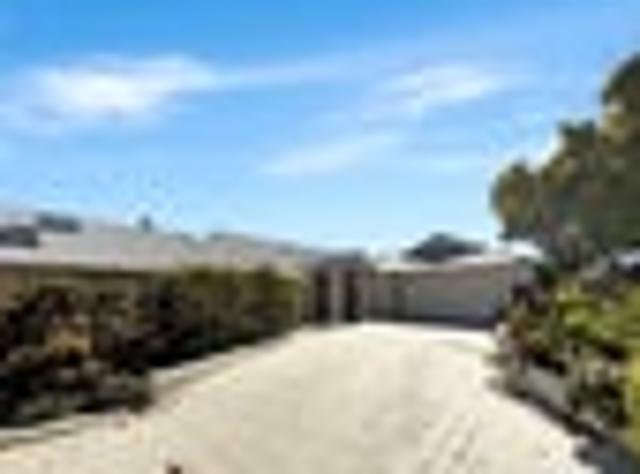House for rent in Lansdowne, Christchurch