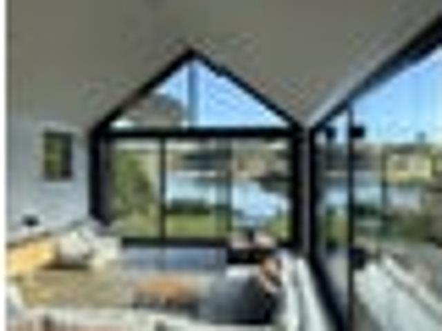 House for rent in Otakou