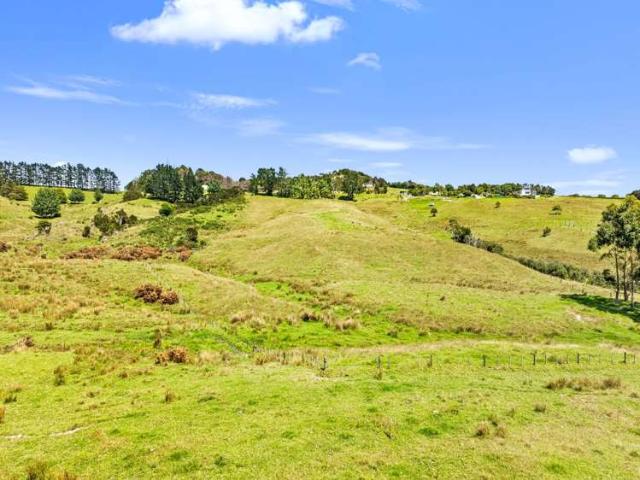 Property for sale in Fairburn, Northland