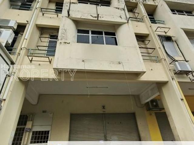 Shop for rent in Petaling, Damansara Damai