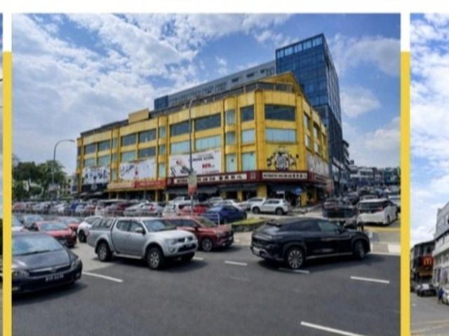 Shop for rent in Majlis Bandaraya Subang Jaya, Petaling