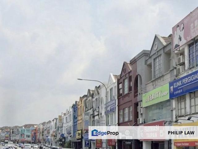 Shop for rent in Majlis Bandaraya Subang Jaya, Petaling