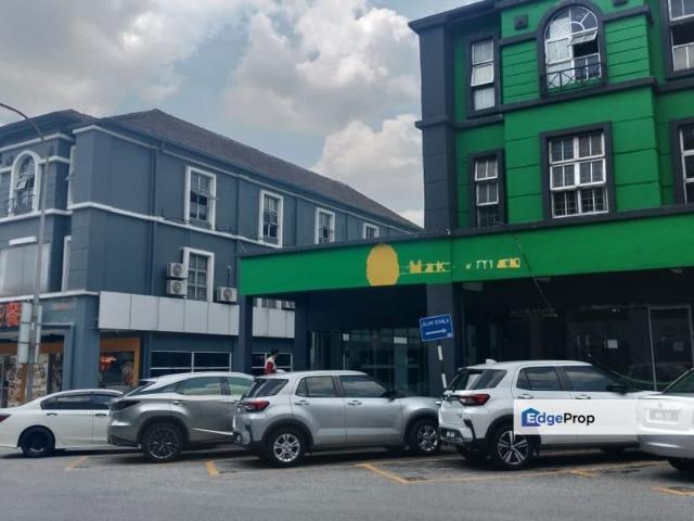 Shop for rent in Petaling, Subang Jaya