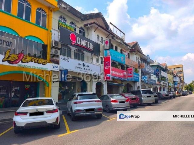 Shop for sale in Petaling, Subang Jaya