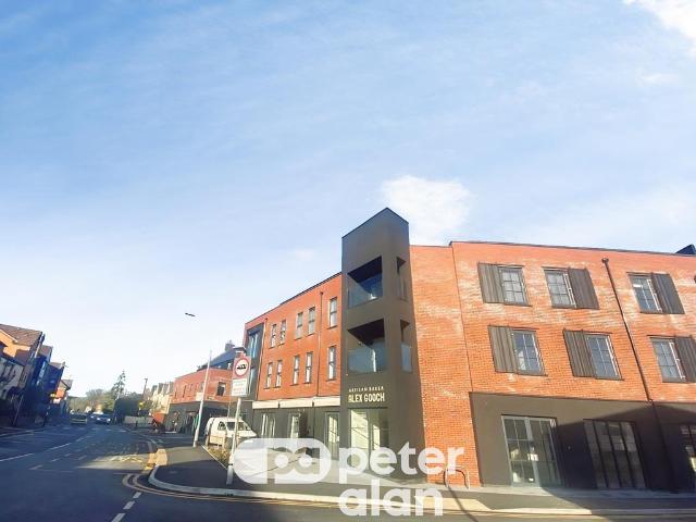 Apartment for rent in Falcon Lodge, Wales