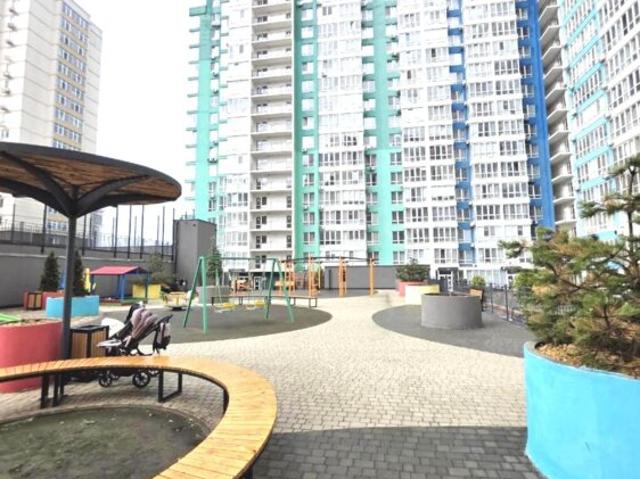 Квартира продажа в Великодолинском, Днепропетровской области