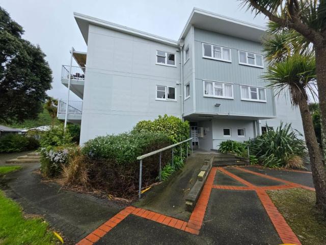 House for rent in Pōmare, Lower Hutt