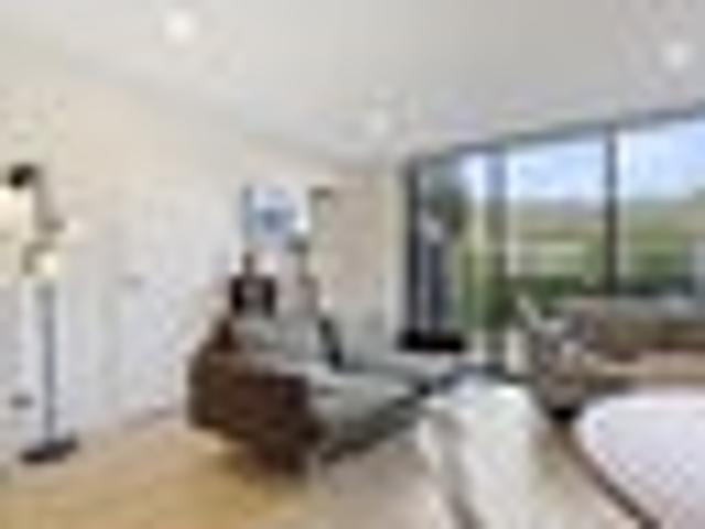 Townhouse for rent in Days Bay, Wellington