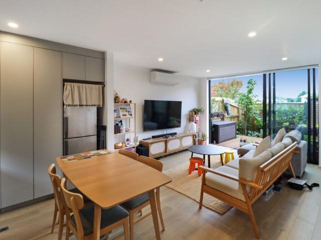 Townhouse for rent in Days Bay, Wellington