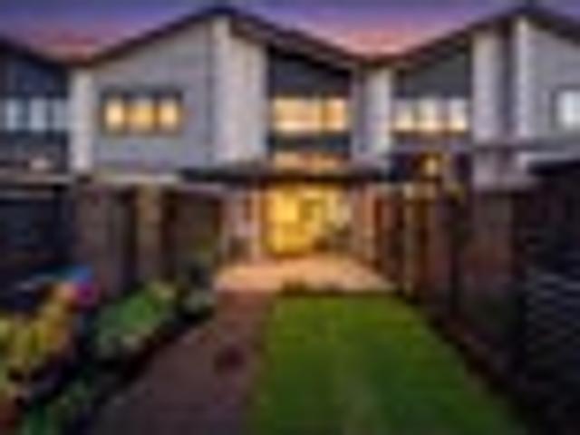 Townhouse for rent in Papakura