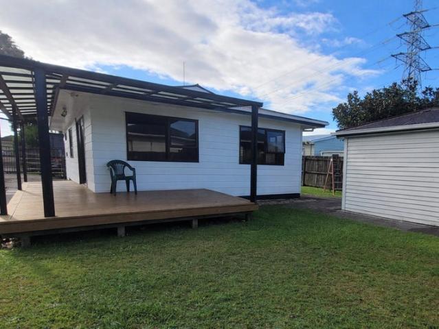 House for rent in Papakura
