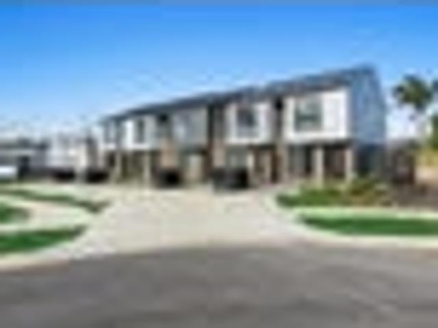 Townhouse for rent in Papakura