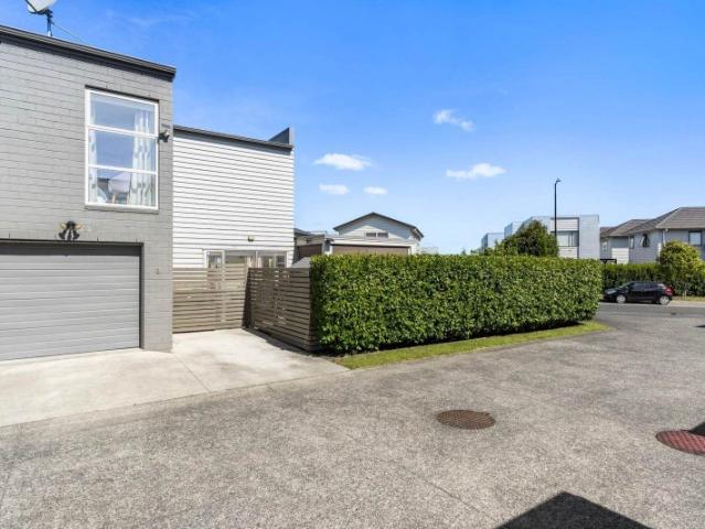 House for rent in Papakura